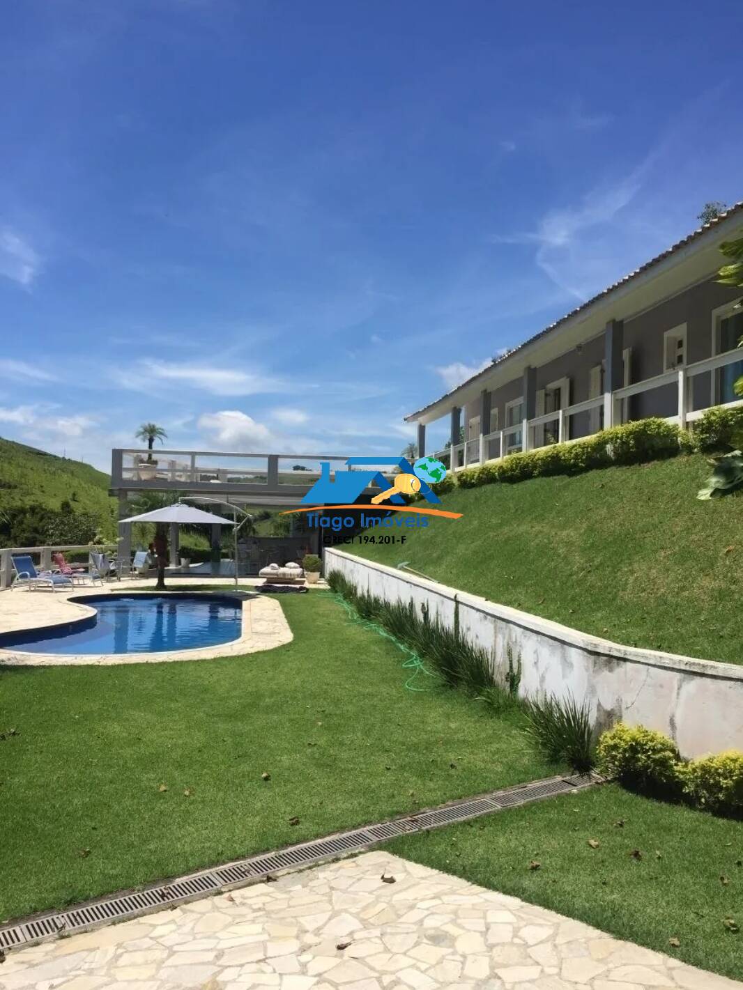 Fazenda à venda com 5 quartos, 3900m² - Foto 1