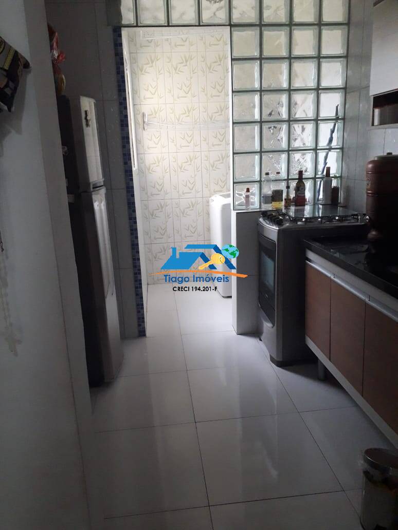 Apartamento à venda com 2 quartos, 47m² - Foto 13