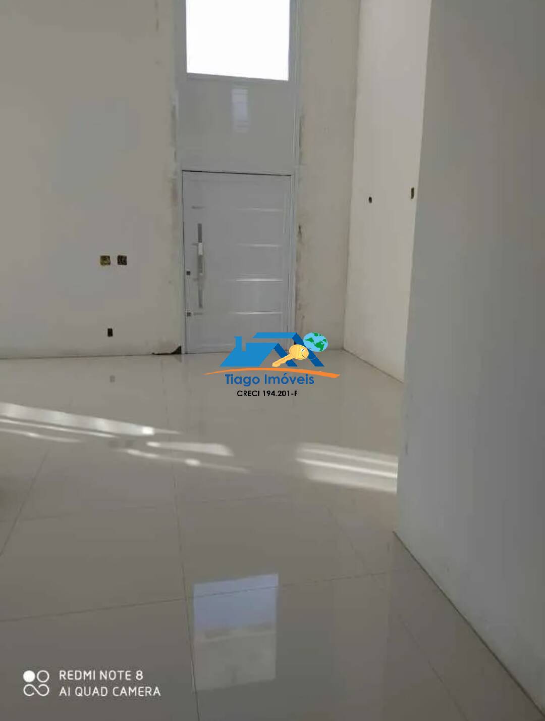 Casa à venda com 6 quartos, 290m² - Foto 9