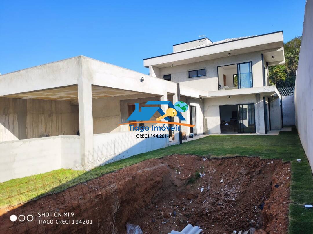 Casa à venda com 3 quartos, 384m² - Foto 5