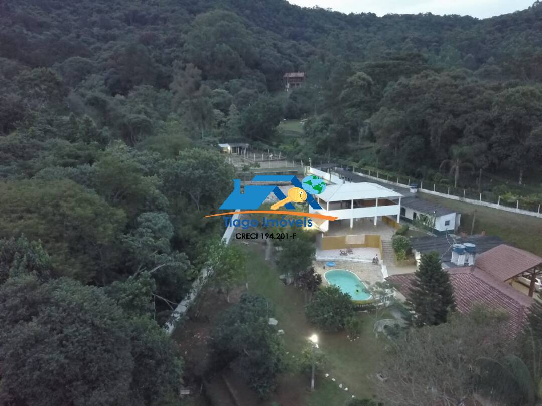 Fazenda à venda com 5 quartos, 5000m² - Foto 13