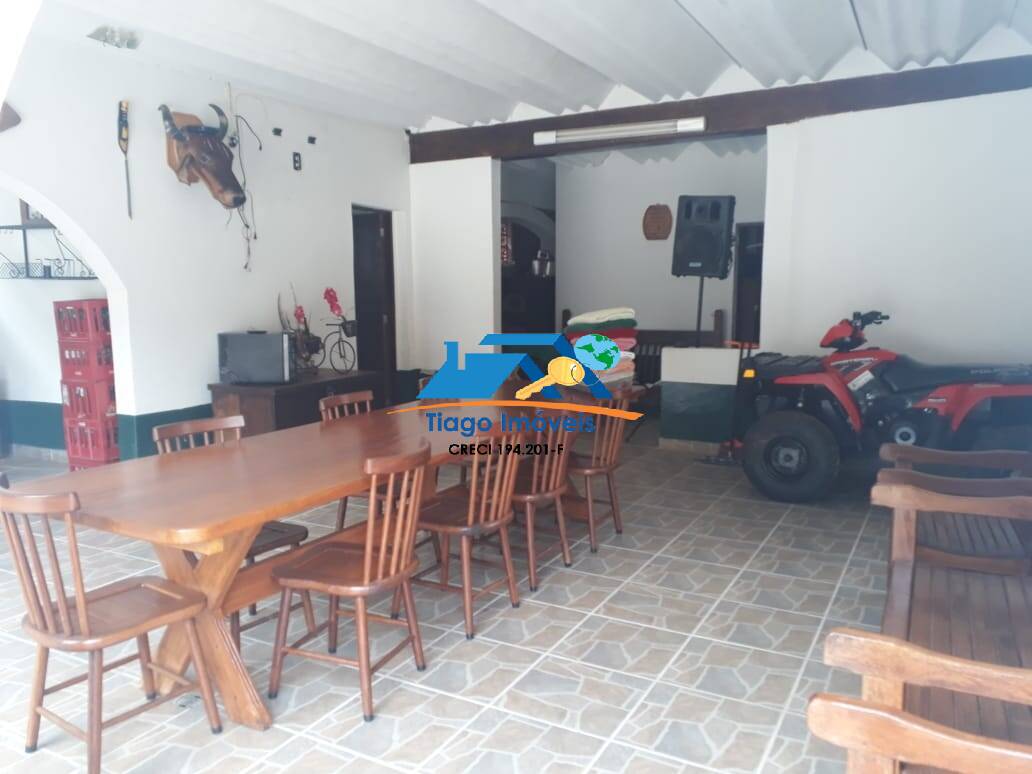 Fazenda à venda com 5 quartos, 5000m² - Foto 18