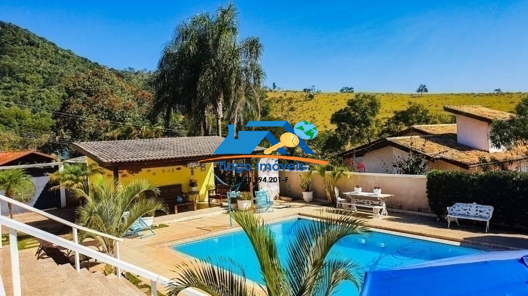 Casa de Condomínio à venda com 4 quartos, 2500m² - Foto 3