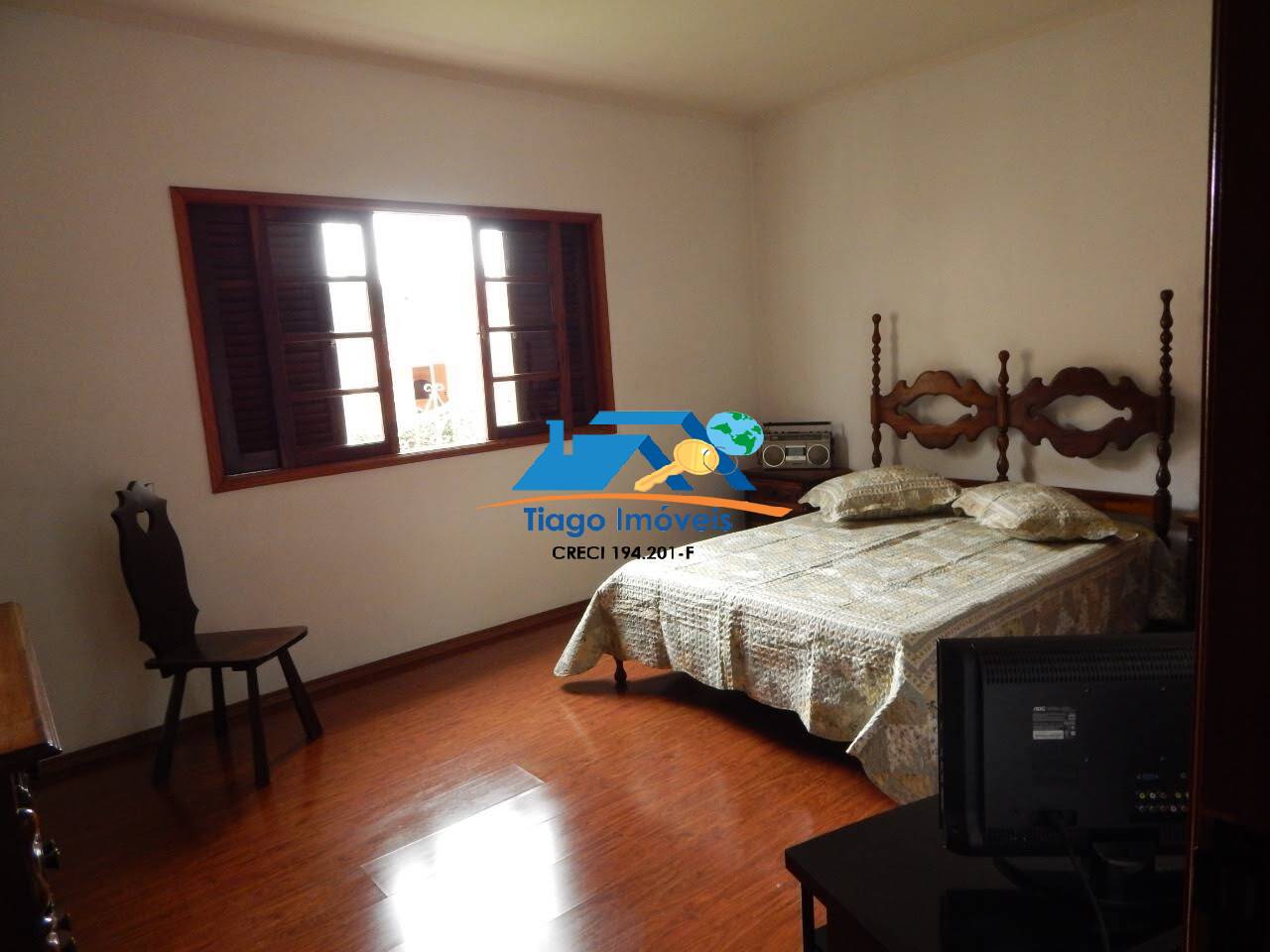 Casa à venda com 4 quartos, 1200m² - Foto 13