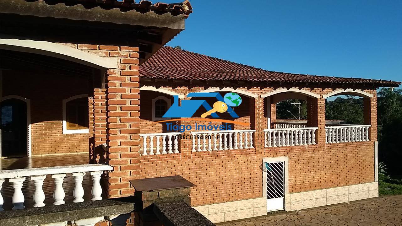 Fazenda à venda com 4 quartos, 400m² - Foto 3