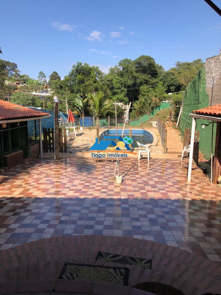 Fazenda à venda com 3 quartos, 2900m² - Foto 2