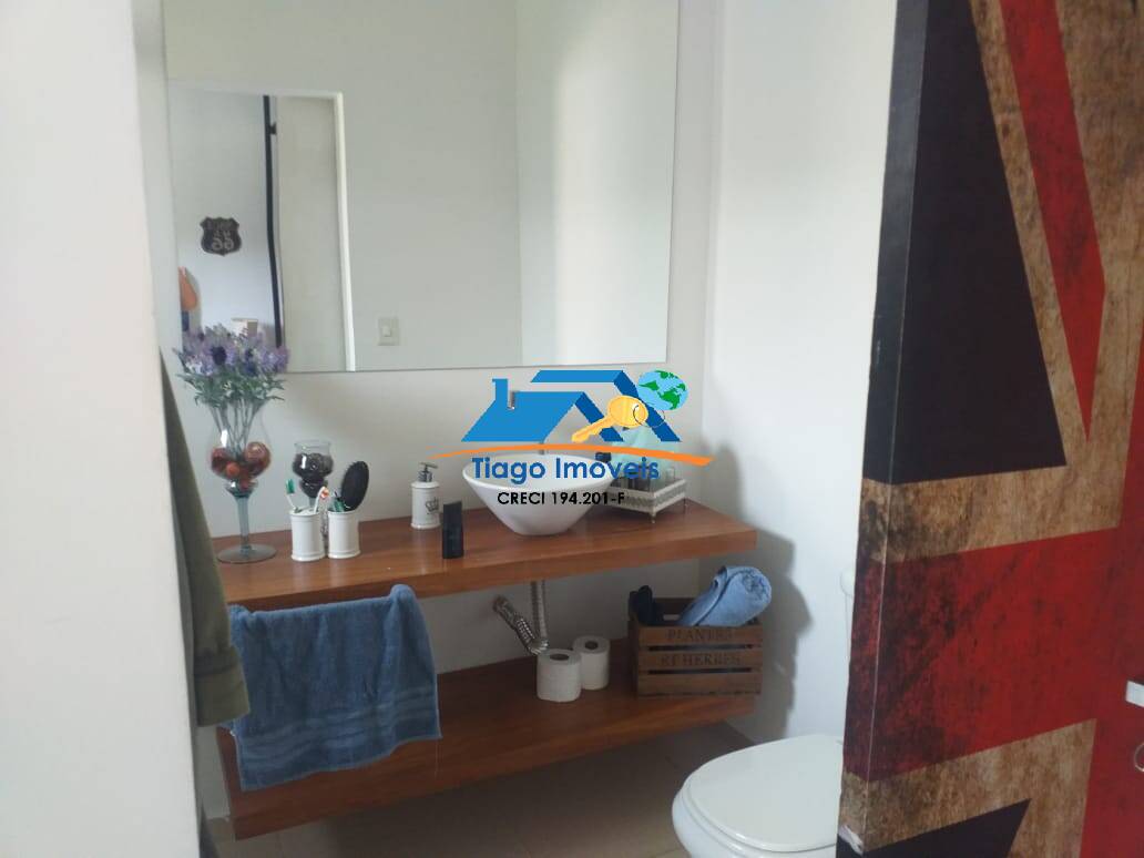 Casa de Condomínio à venda com 4 quartos, 250m² - Foto 21