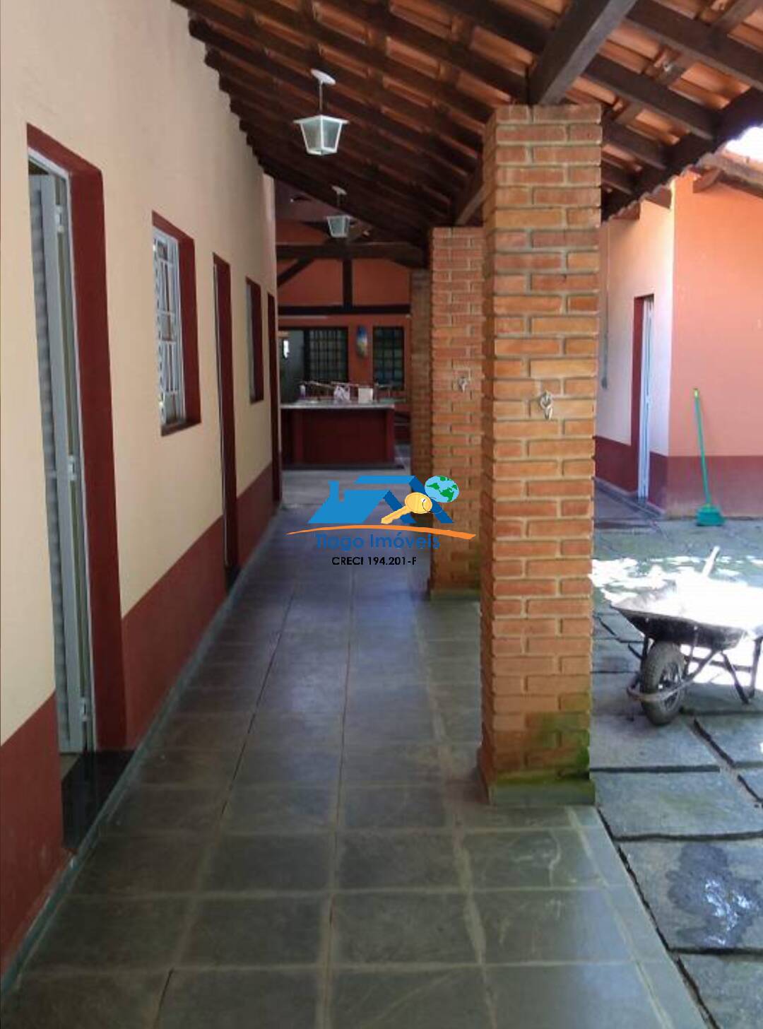 Fazenda à venda com 4 quartos, 2400m² - Foto 11