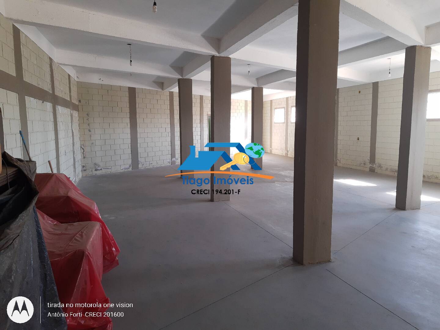 Depósito-Galpão-Armazém à venda, 1300m² - Foto 13