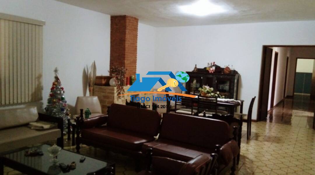 Fazenda à venda com 3 quartos, 6050m² - Foto 12