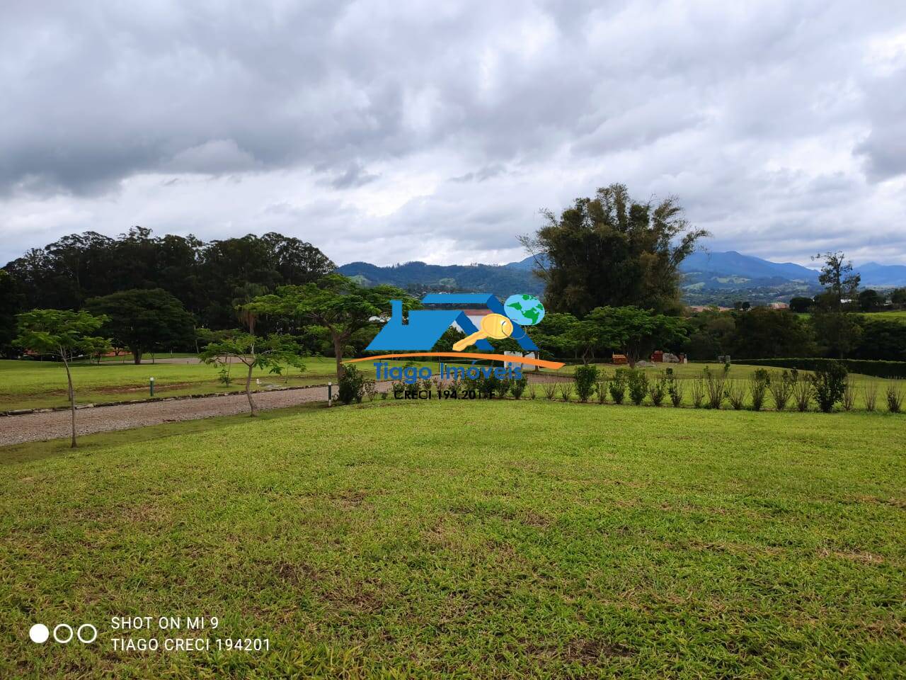 Terreno à venda, 180m² - Foto 2