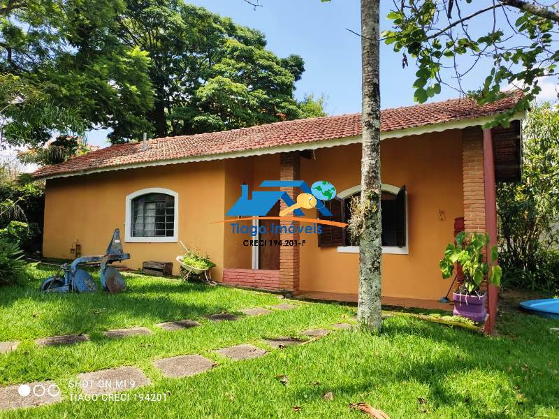 Fazenda à venda com 1 quarto, 1000m² - Foto 1