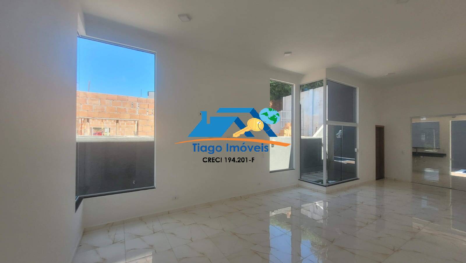 Casa à venda com 3 quartos, 362m² - Foto 5