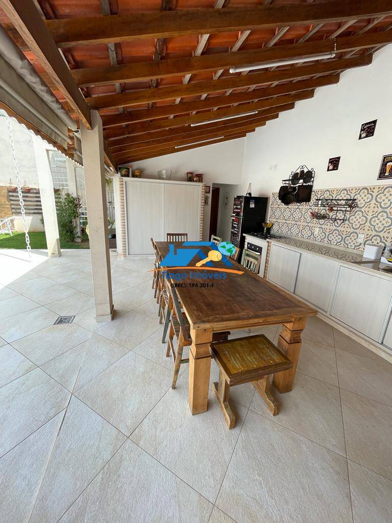 Casa à venda com 1 quarto, 750m² - Foto 5