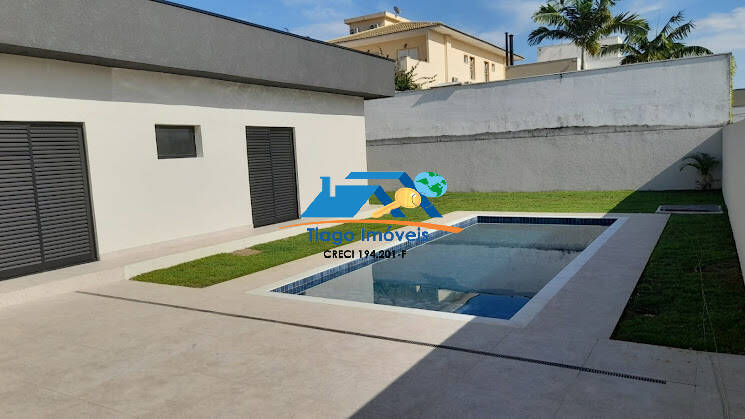 Casa à venda com 3 quartos, 600m² - Foto 3