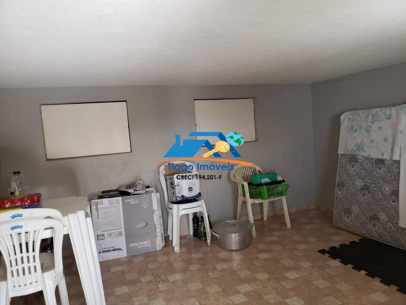 Casa à venda com 3 quartos, 300m² - Foto 18