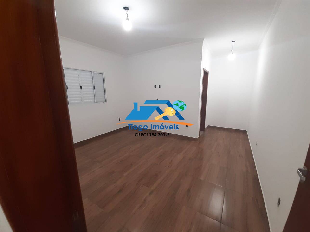 Casa à venda com 3 quartos, 175m² - Foto 8