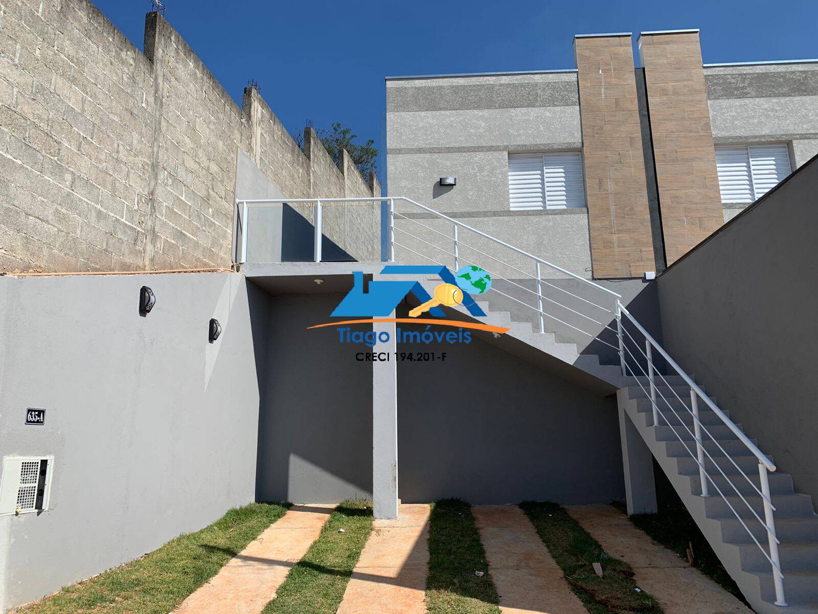 Casa à venda com 2 quartos, 125m² - Foto 3