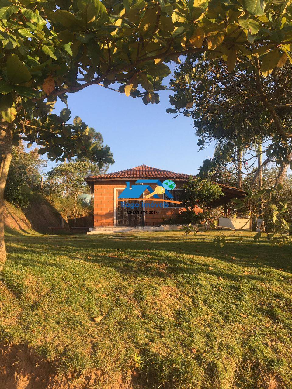 Fazenda à venda com 2 quartos, 2000m² - Foto 1