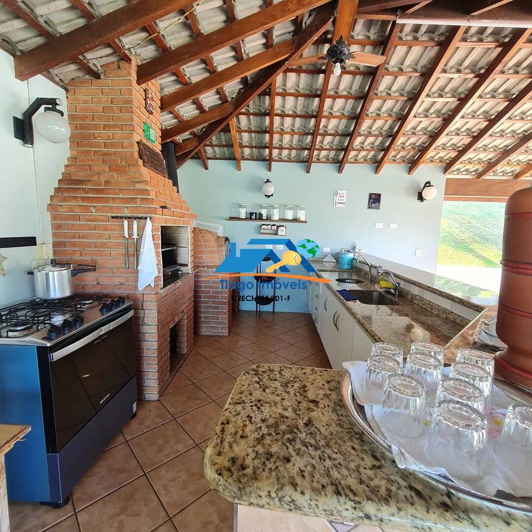 Fazenda à venda com 4 quartos, 600m² - Foto 18