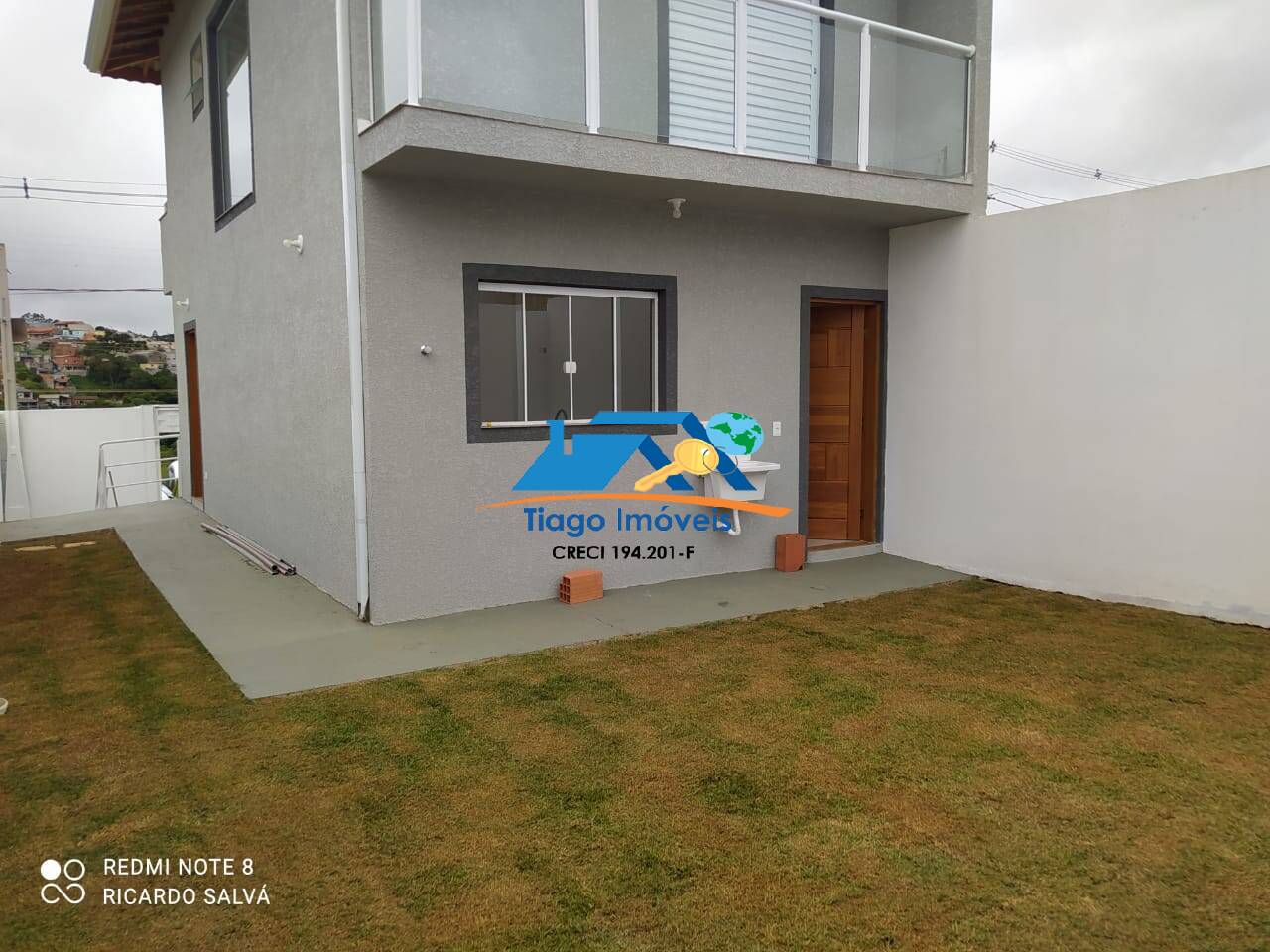 Casa à venda com 2 quartos, 140m² - Foto 9