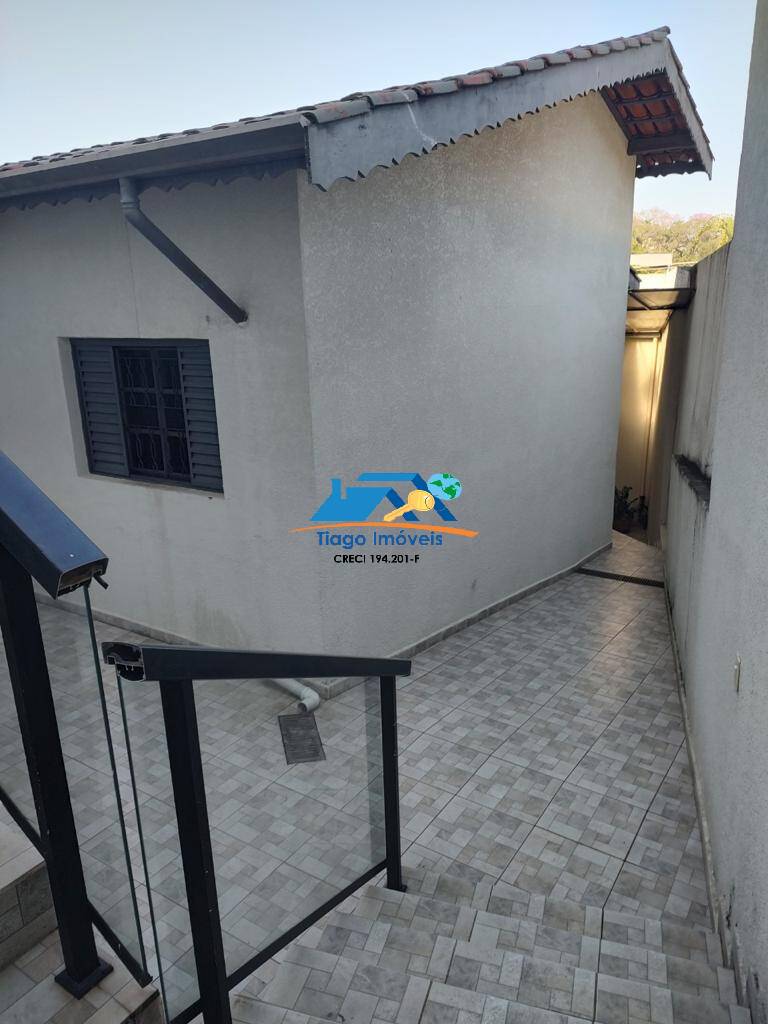 Casa à venda e aluguel com 4 quartos, 320m² - Foto 21