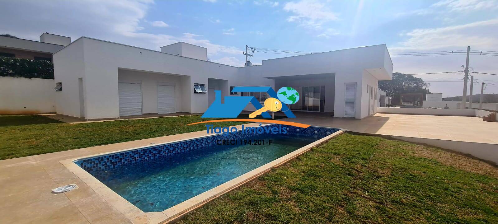 Casa de Condomínio à venda com 3 quartos, 920m² - Foto 2