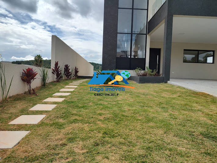 Casa à venda com 4 quartos, 600m² - Foto 32