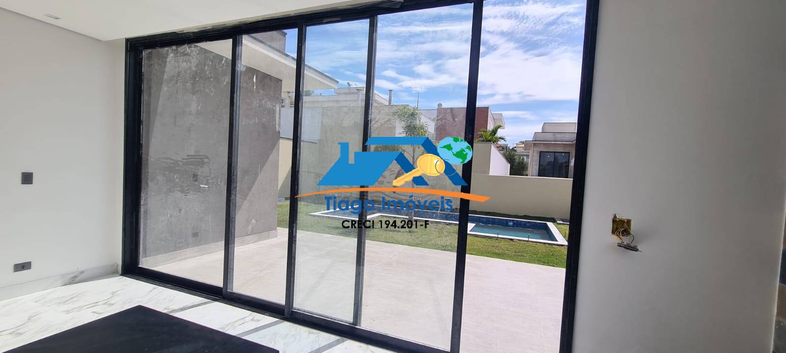 Casa à venda e aluguel com 3 quartos, 600m² - Foto 22