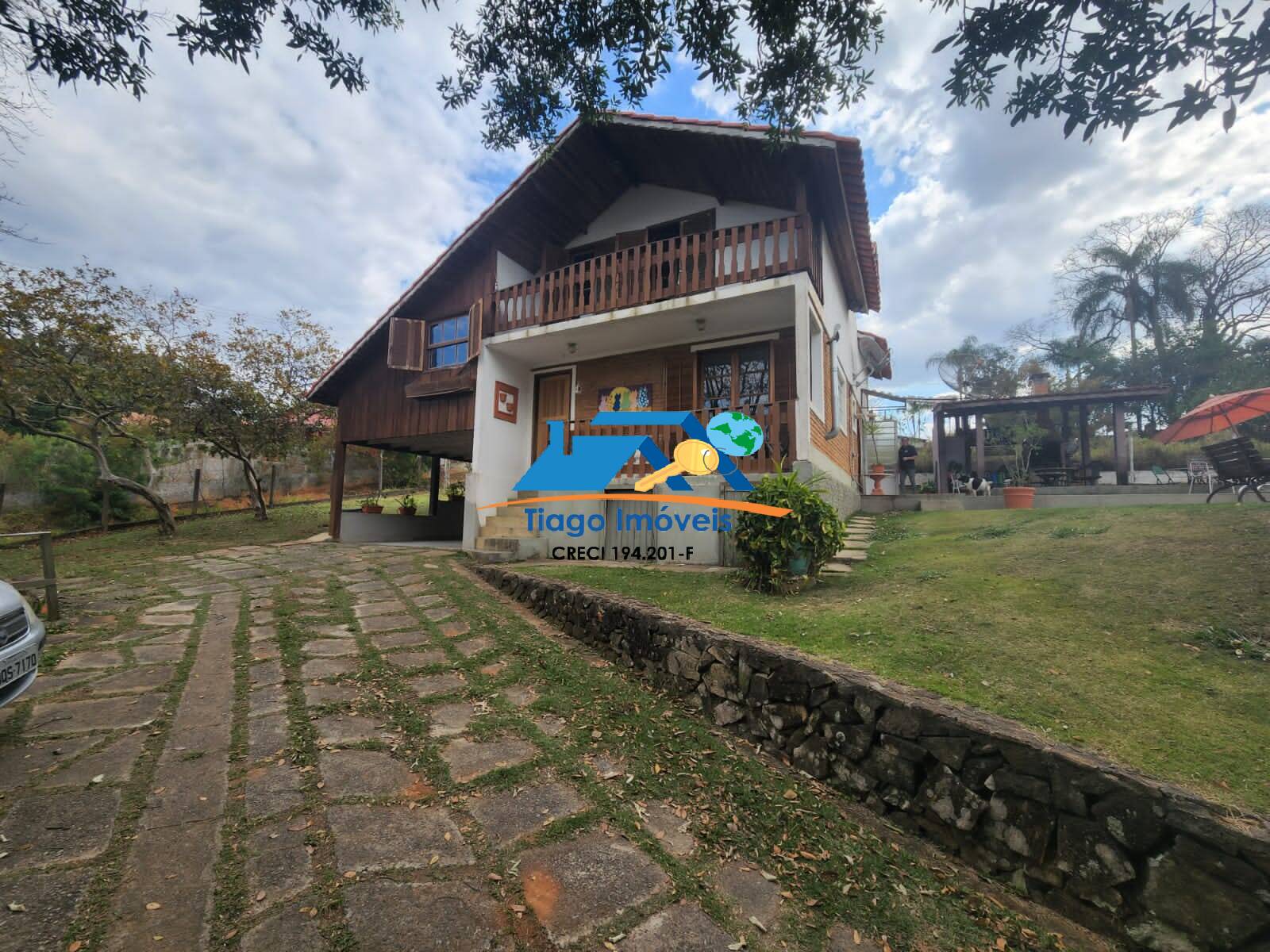 Fazenda à venda com 4 quartos, 2000m² - Foto 1