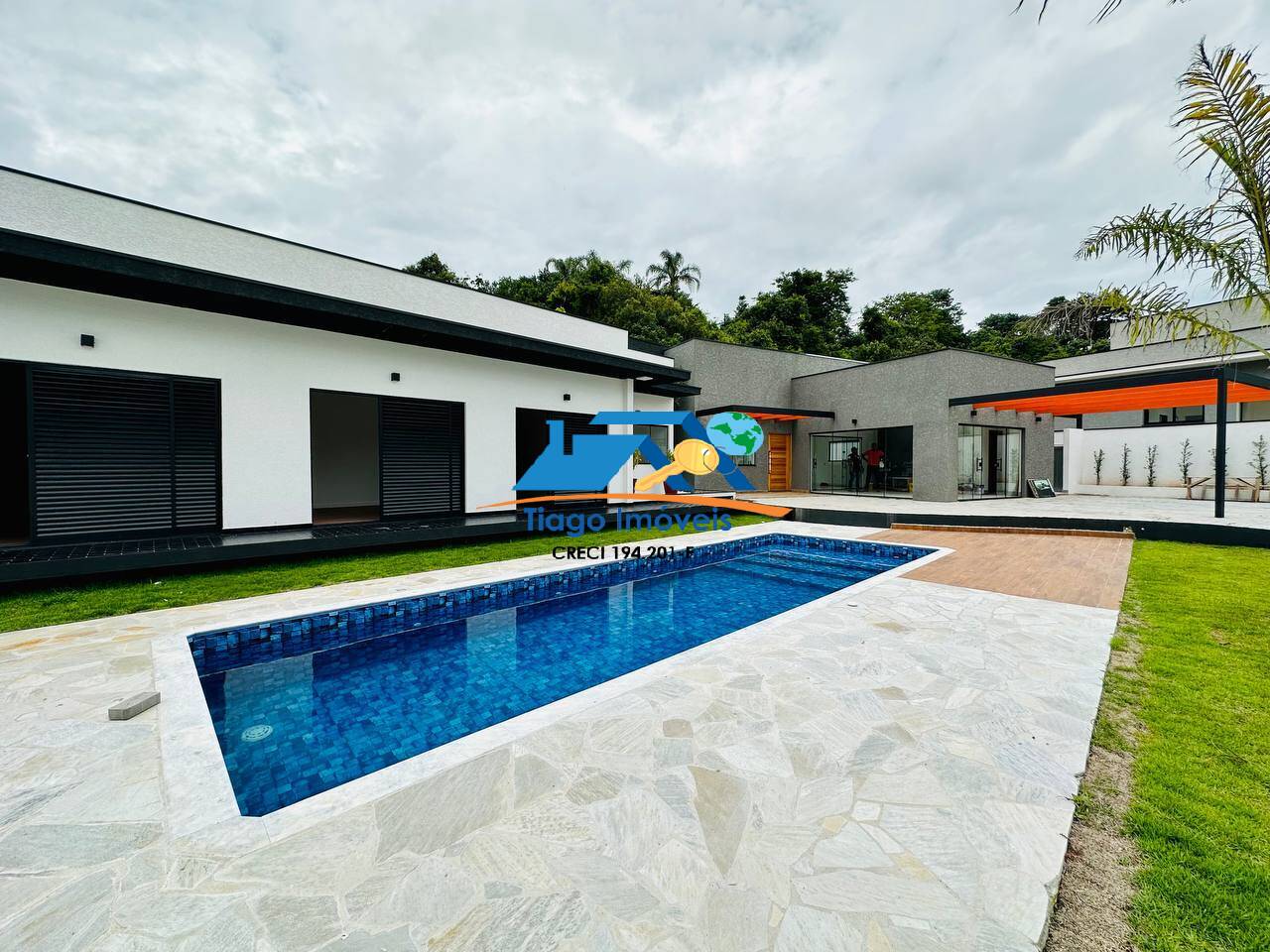 Casa de Condomínio à venda com 3 quartos, 810m² - Foto 6