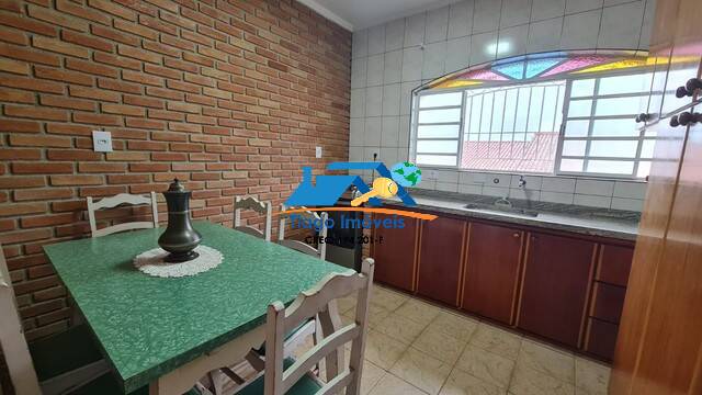 Casa à venda com 3 quartos, 800m² - Foto 18