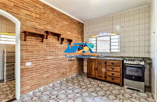 Casa à venda com 3 quartos, 800m² - Foto 20