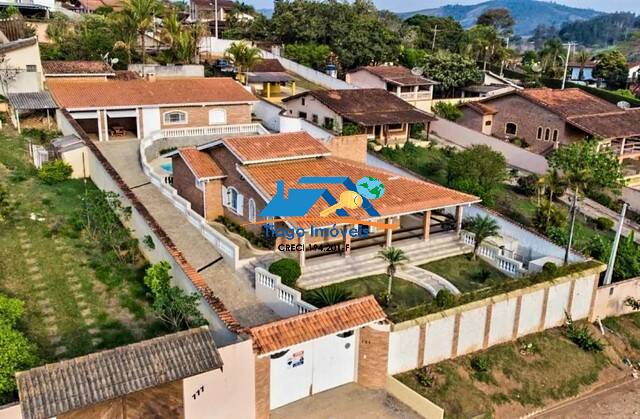 Casa à venda com 3 quartos, 800m² - Foto 3