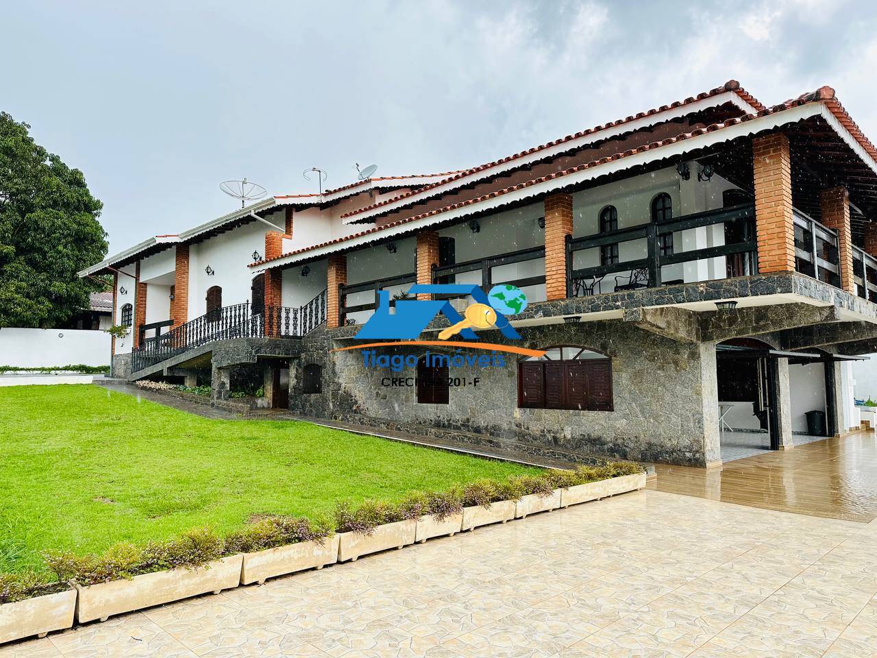 Casa de Condomínio à venda com 6 quartos, 1122m² - Foto 2