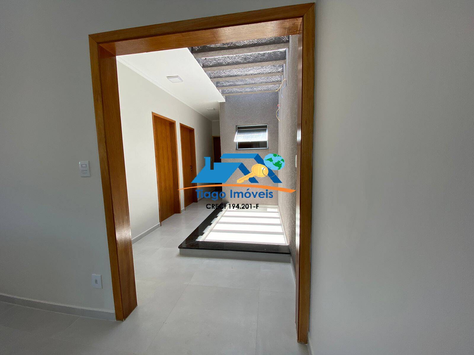 Casa à venda com 3 quartos, 92m² - Foto 8