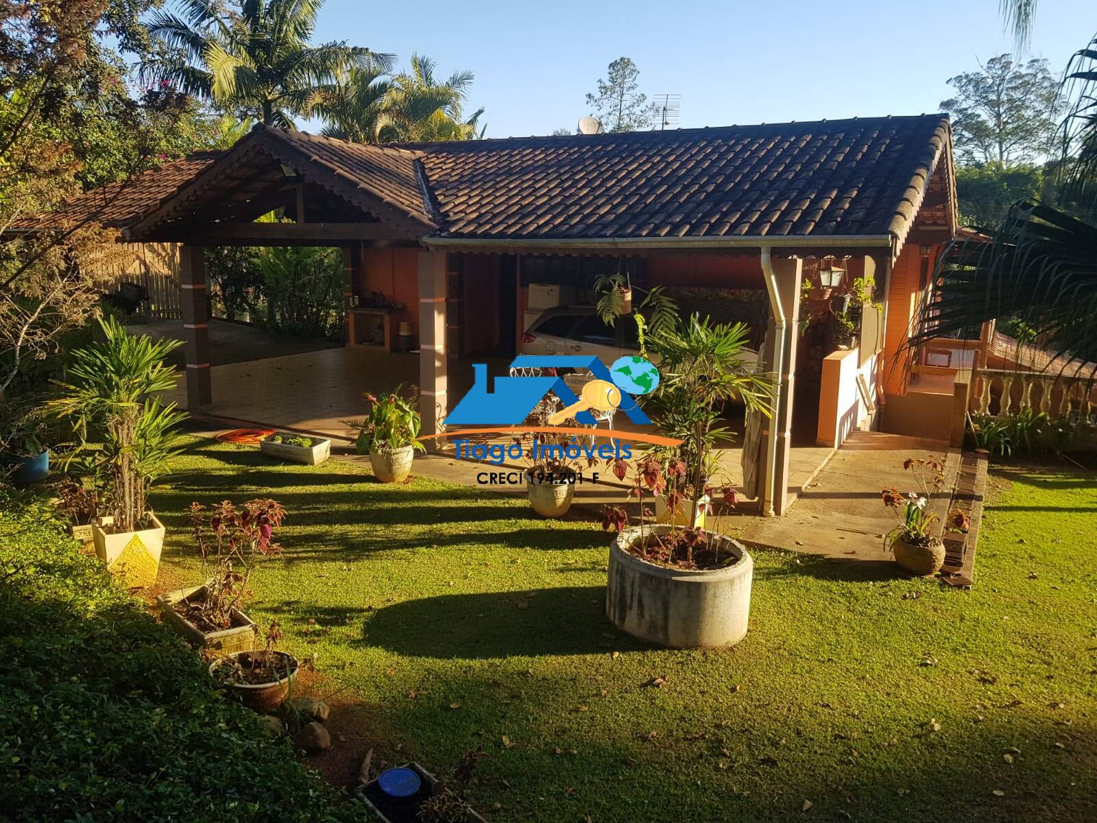 Fazenda à venda com 4 quartos, 1550m² - Foto 2