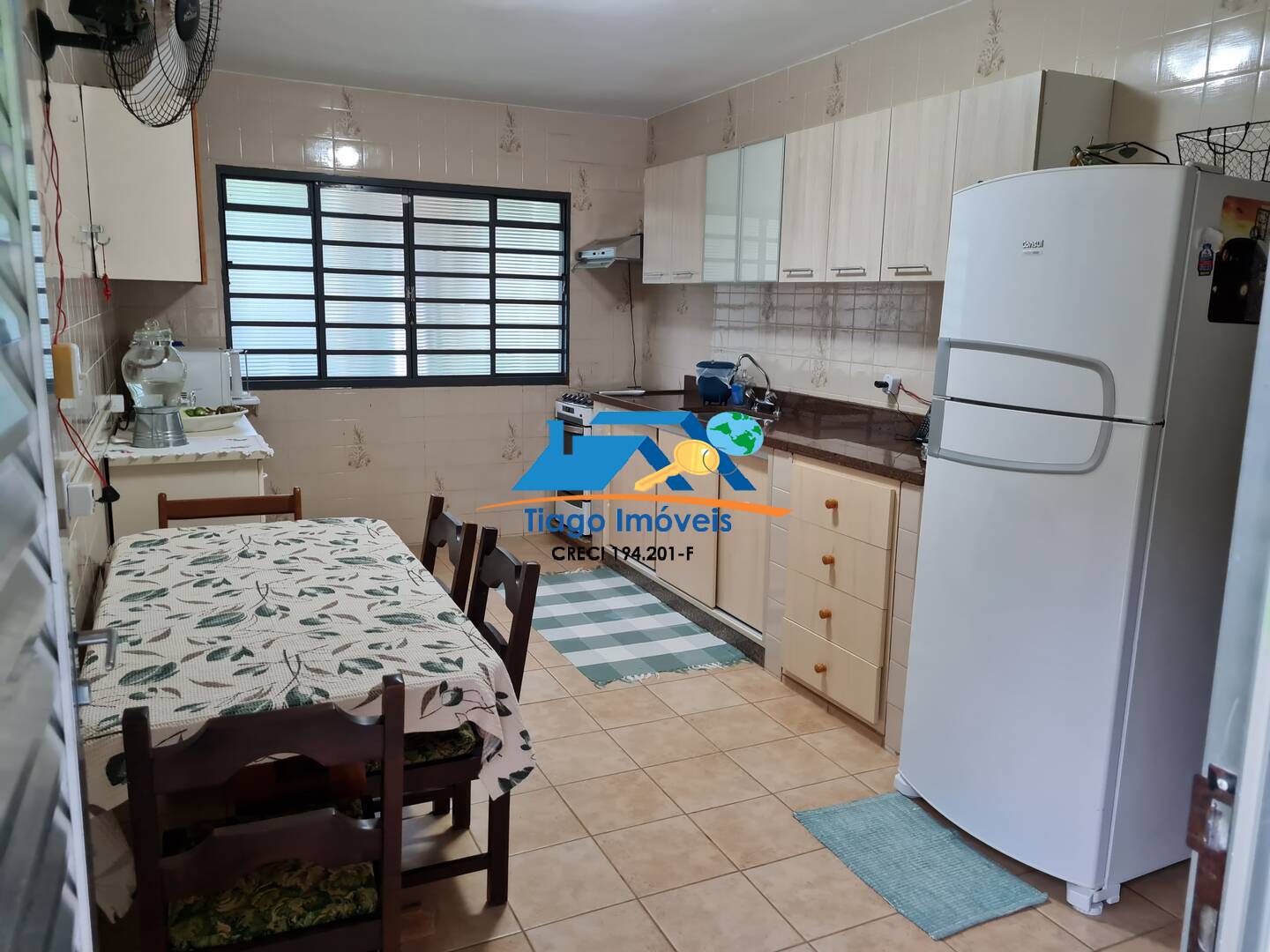 Fazenda à venda com 3 quartos, 1800m² - Foto 11