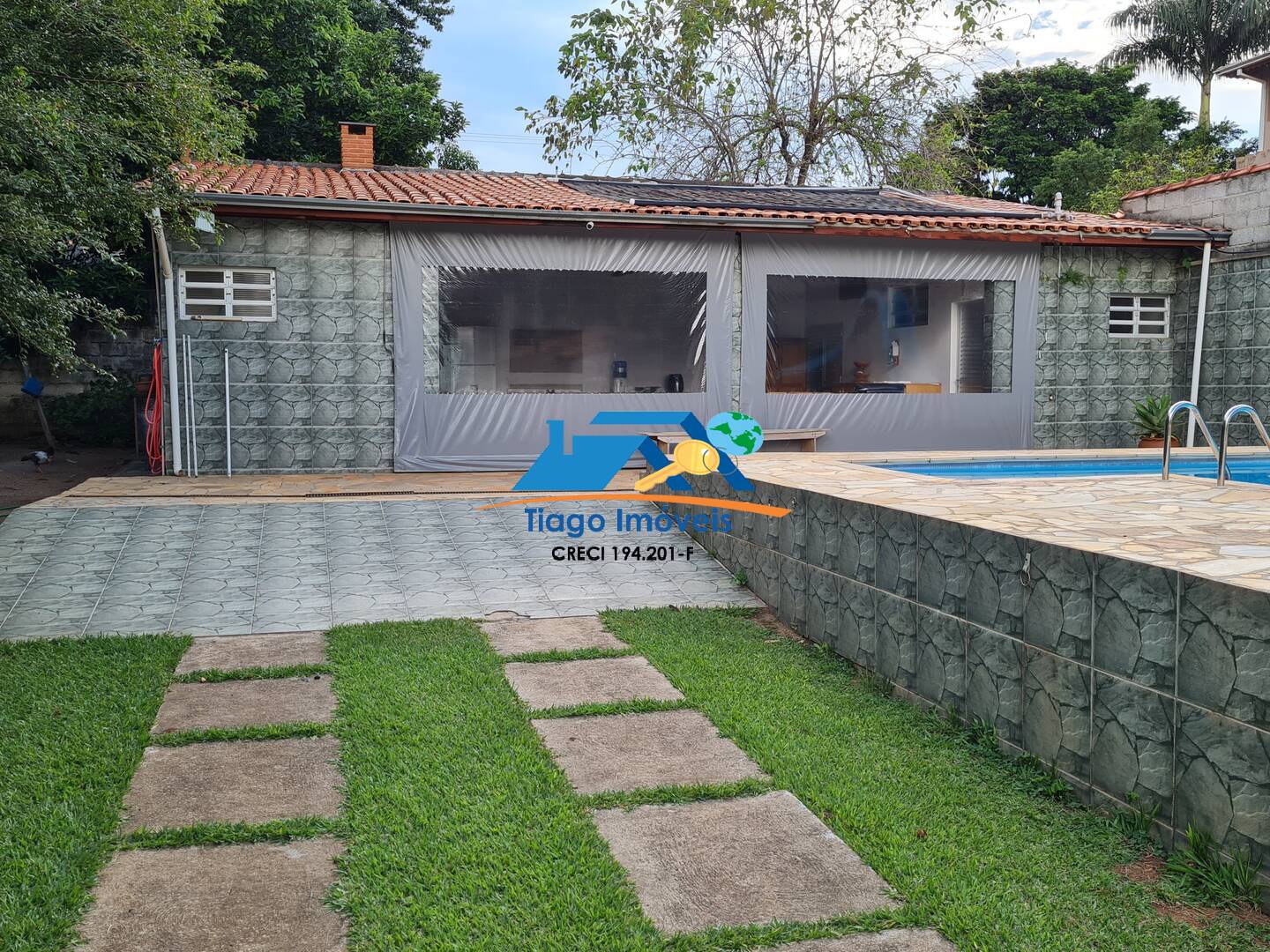 Fazenda à venda com 3 quartos, 1800m² - Foto 3