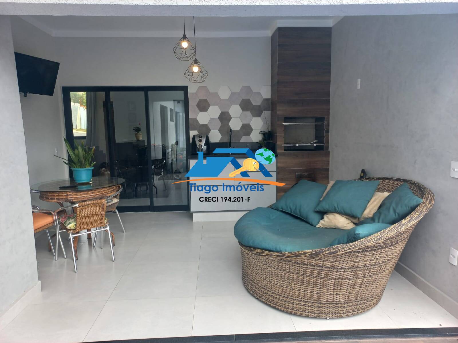 Casa de Condomínio à venda com 3 quartos, 300m² - Foto 8