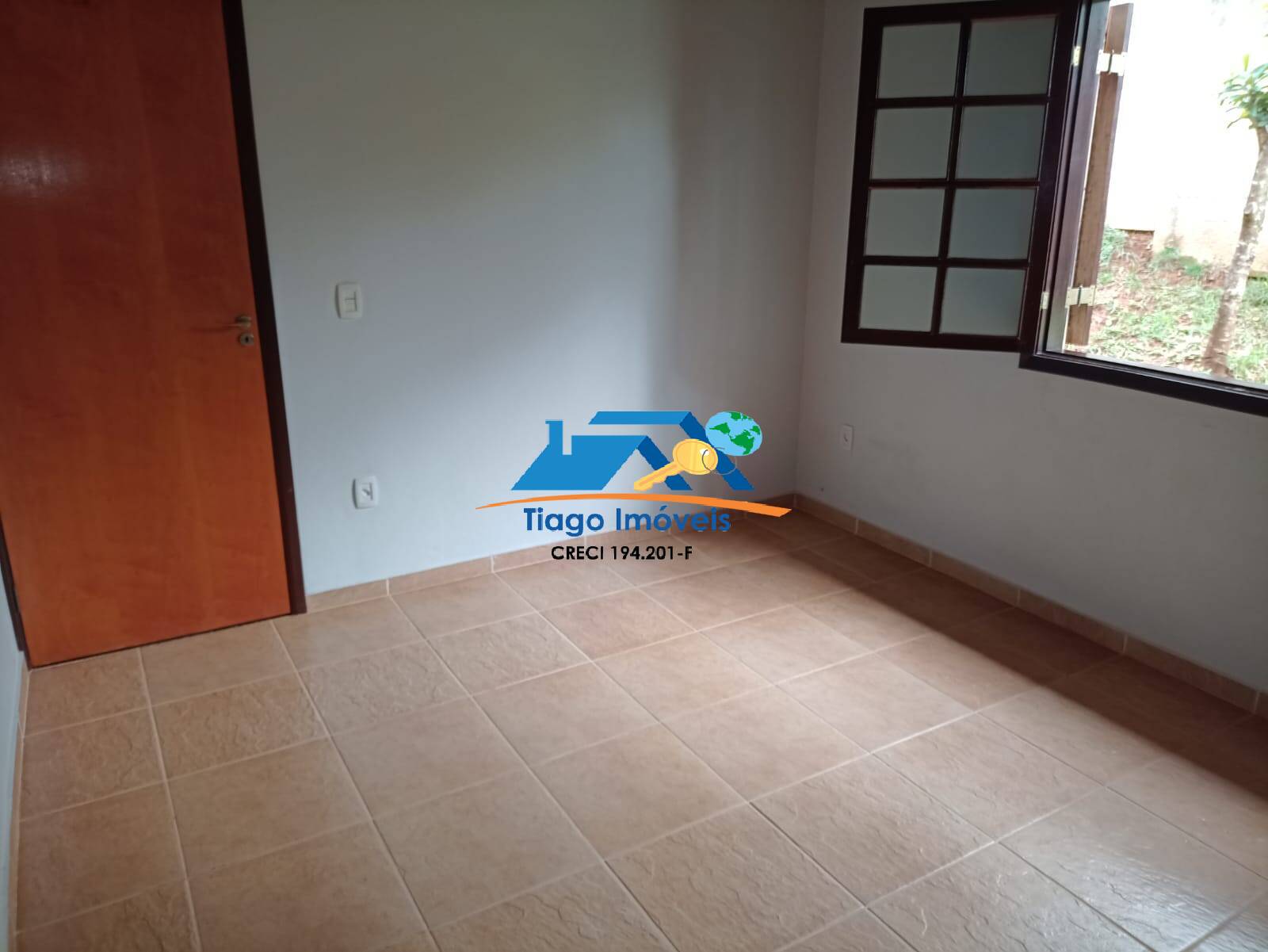 Casa à venda com 6 quartos, 1000m² - Foto 19