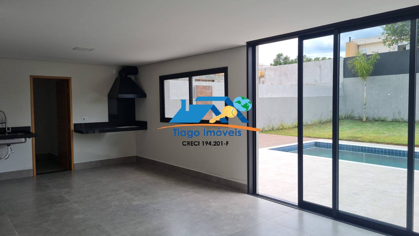 Casa à venda com 4 quartos, 600m² - Foto 10