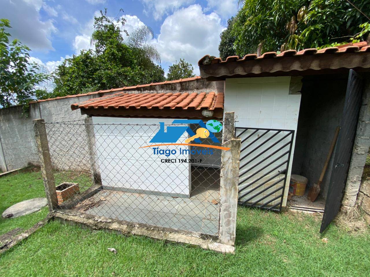 Casa à venda com 4 quartos, 1000m² - Foto 42