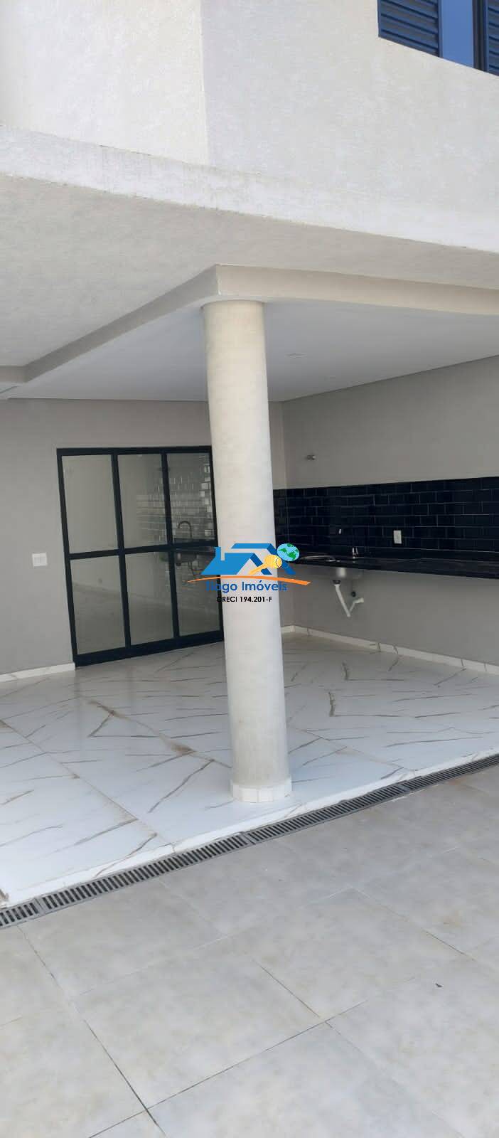 Casa à venda com 3 quartos, 240m² - Foto 5