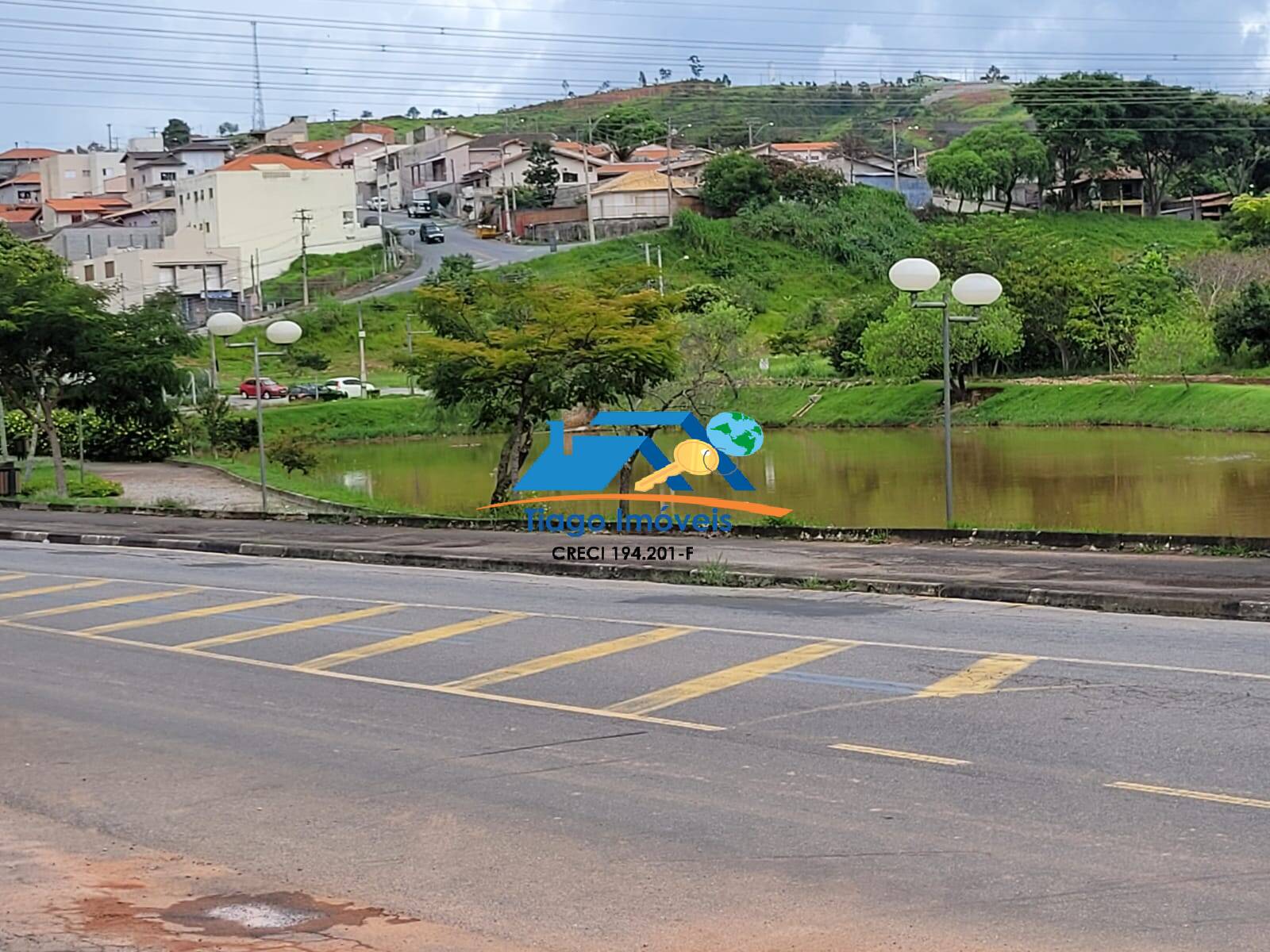 Terreno à venda, 360m² - Foto 1