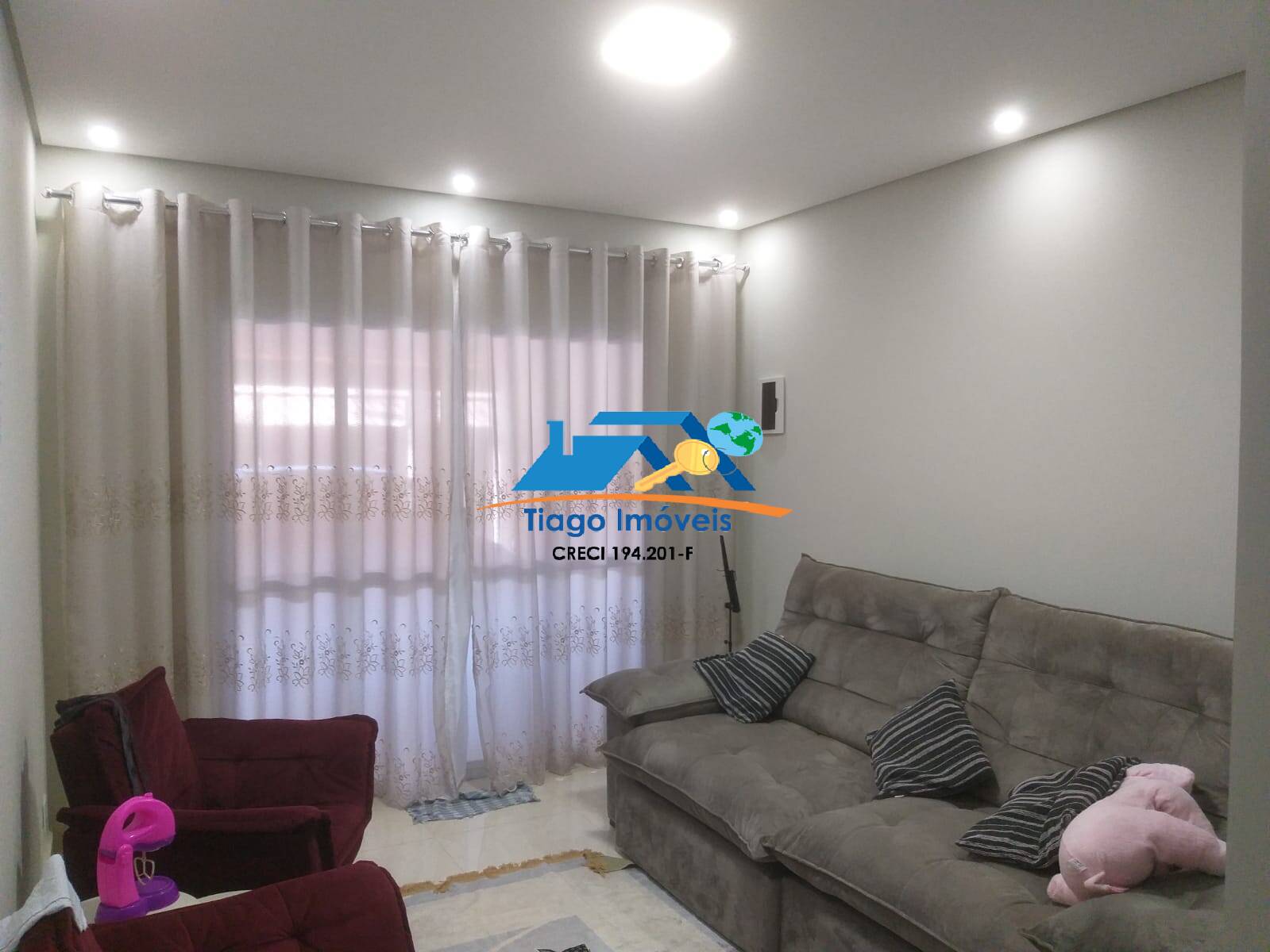 Casa à venda com 2 quartos, 125m² - Foto 4