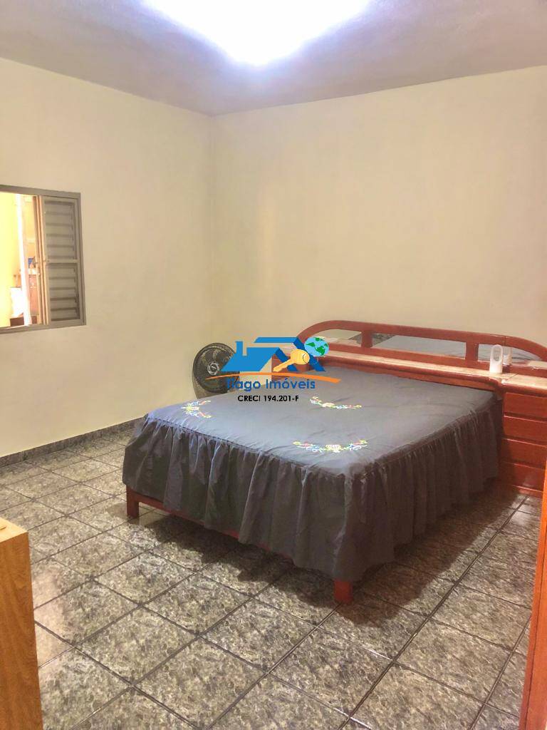 Casa à venda com 3 quartos, 300m² - Foto 11