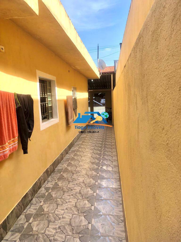 Casa à venda com 3 quartos, 300m² - Foto 4