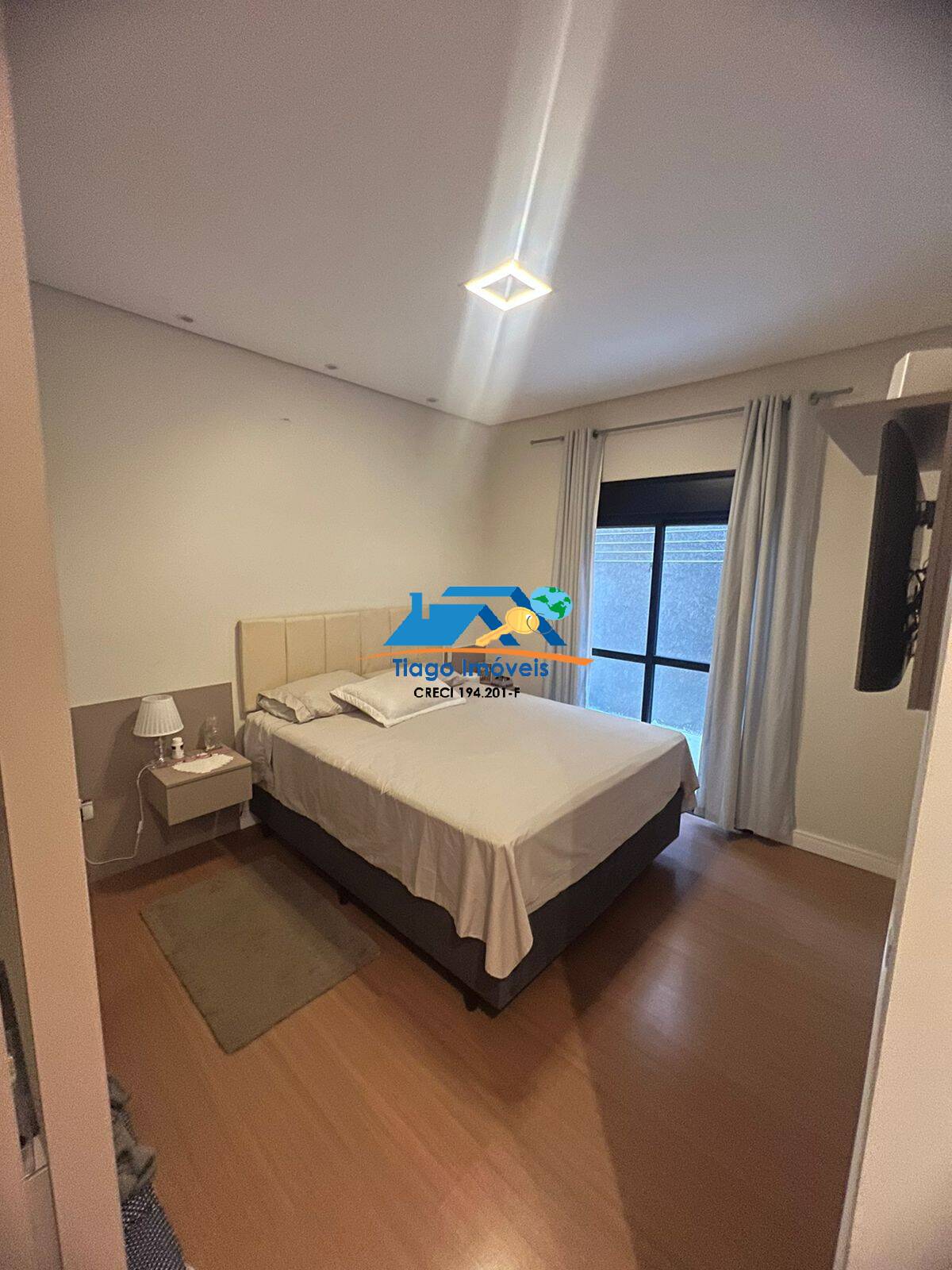 Casa à venda com 3 quartos, 200m² - Foto 16