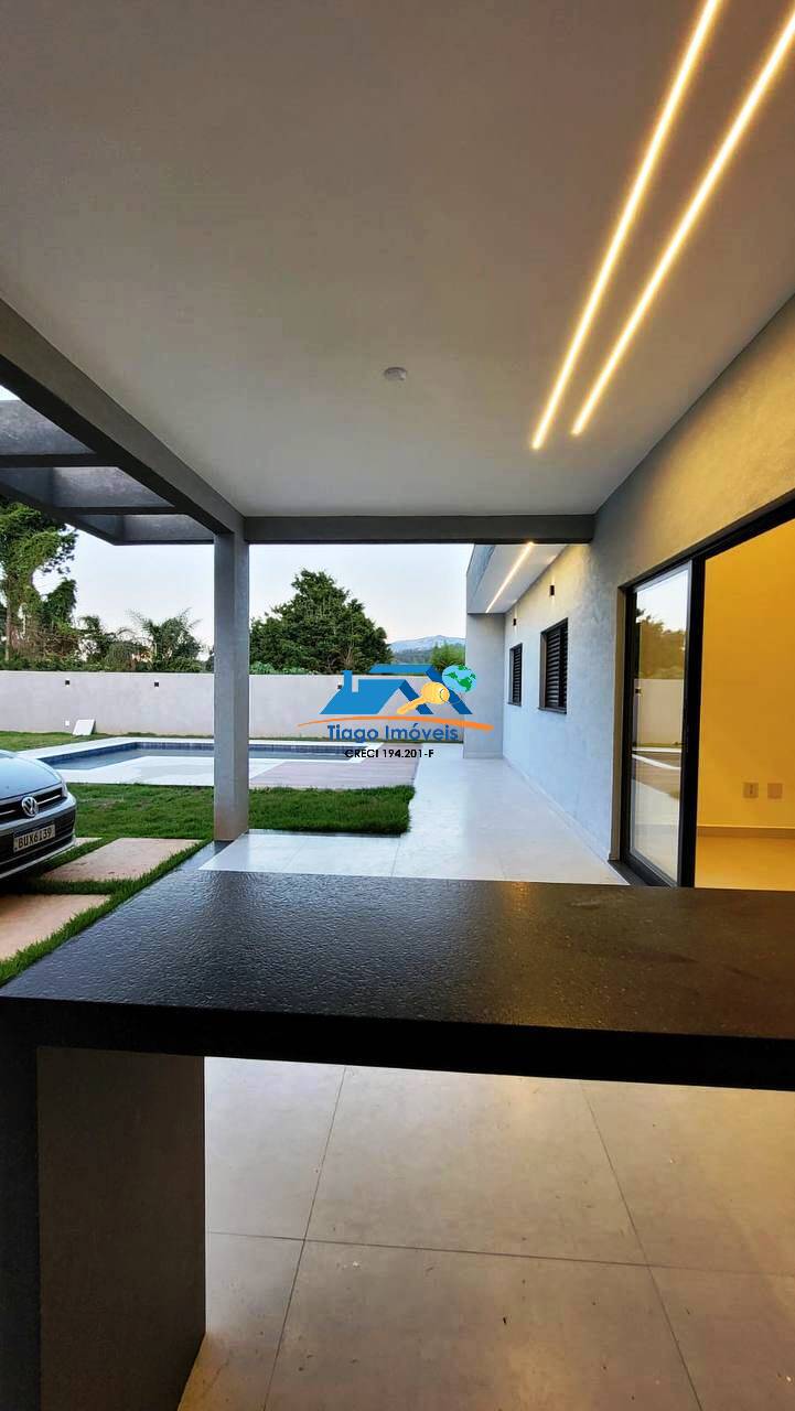 Casa à venda com 3 quartos, 420m² - Foto 8